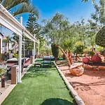 Sunnyvillas: 4br Private Pool+jacuzzi+sauna Βίλα Πρωταράς