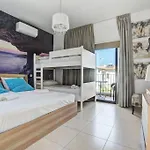 Villa Sunnyvillas: 4Br Villa Private Pool+Jacuzzi+Sauna