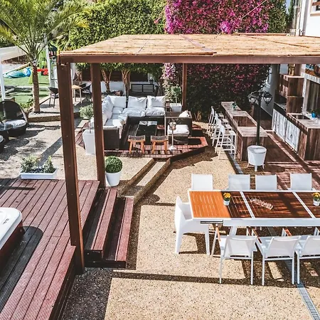 Villa Sunnyvillas: 4br Villa☆private Pool + Jacuzzi - Amelie