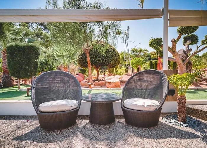 Sunnyvillas: 4br Villa☆private Pool + Jacuzzi - Amelie Villa