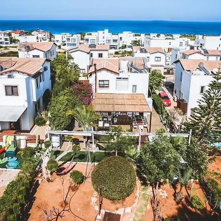 Sunnyvillas: 4br Private Pool+jacuzzi+sauna * Protaras