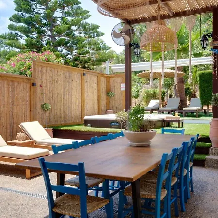 Sunnyvillas: 4br Private Pool+jacuzzi+sauna Βίλα