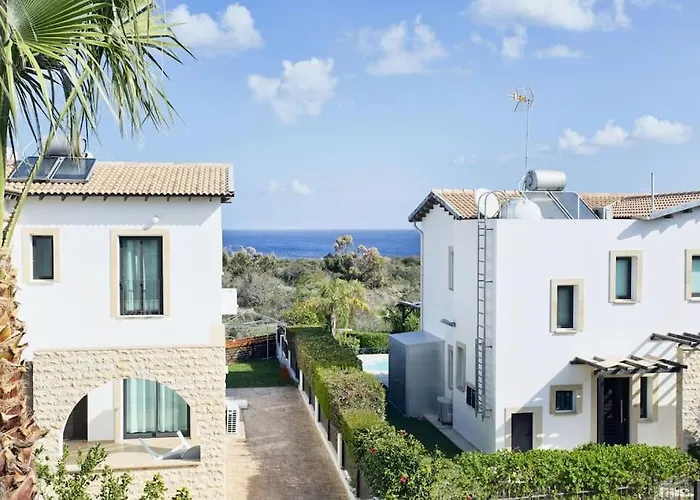 ヴィラ Sunnyvillas: 4br Villa☆private Pool + Jacuzzi - Amelie プロタラス