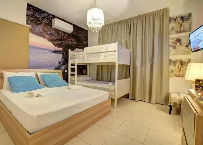 Sunnyvillas: 4br Villa☆private Pool + Jacuzzi - Amelie Вилла Протарас