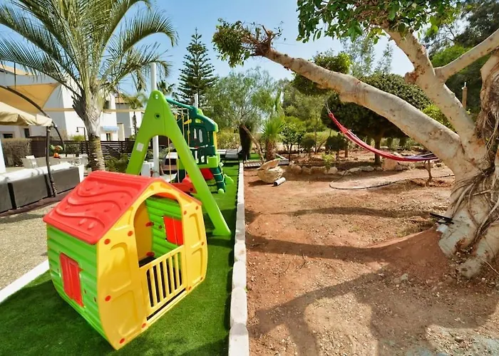 ヴィラ Sunnyvillas: 4br Villa☆private Pool + Jacuzzi - Amelie プロタラス