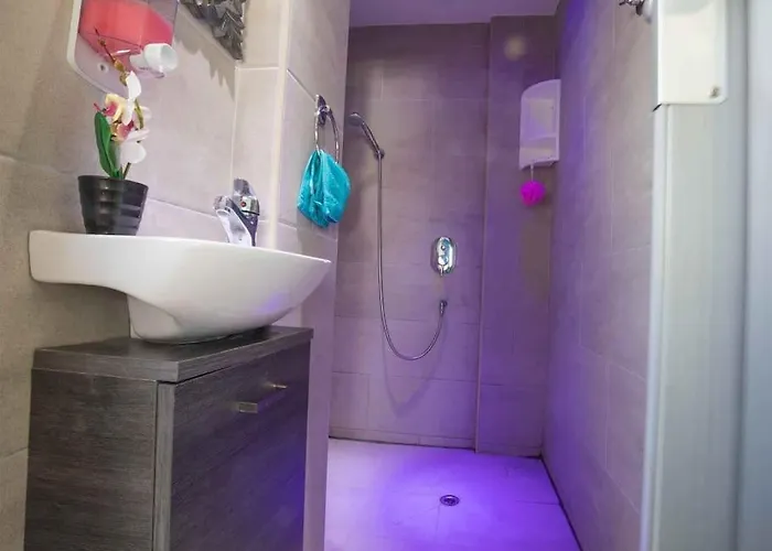 Sunnyvillas: 4br Villa☆private Pool + Jacuzzi - Amelie Вилла *