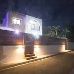 Sunnyvillas: 4br Private Pool+jacuzzi+sauna Villa Protaras