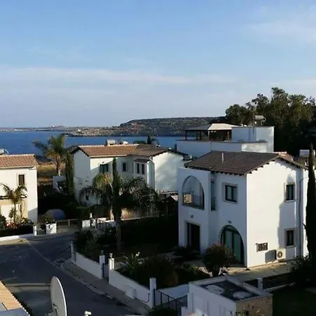 Sunnyvillas: 4br Villa☆private Pool + Jacuzzi - Amelie